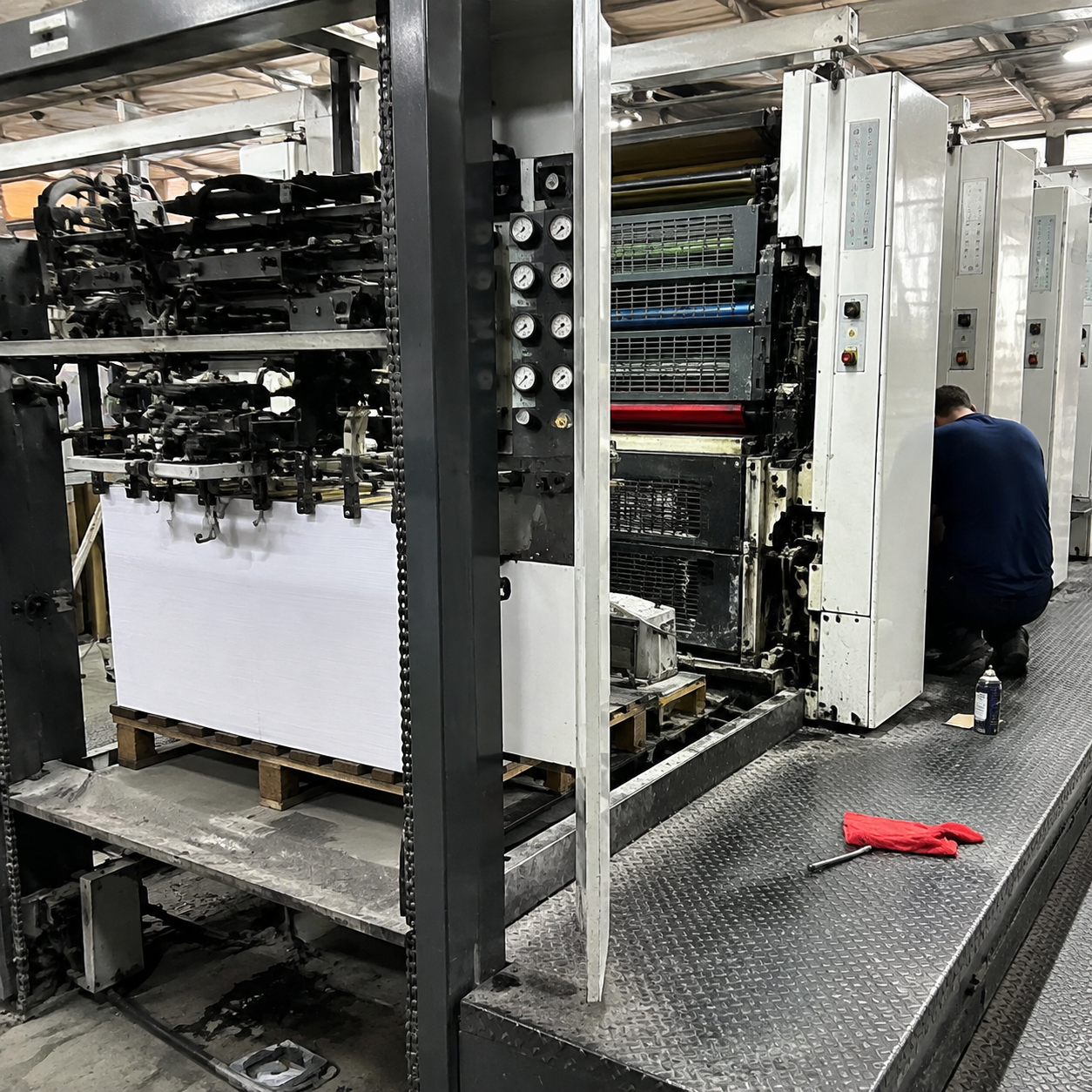 曼罗兰 ROLAND 700 日常保养与停机检修要点：把飞达、润版和收纸一次管到位